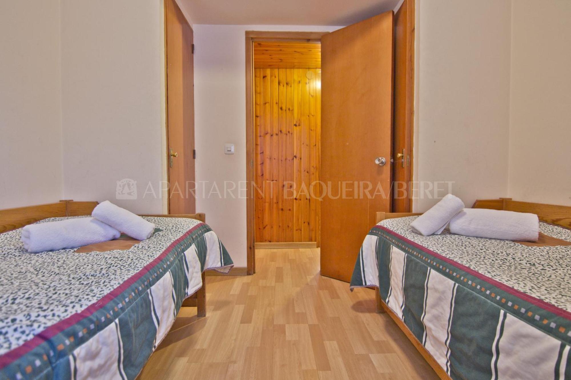 Apartarent 1500 Baqueira Beret Ruang foto